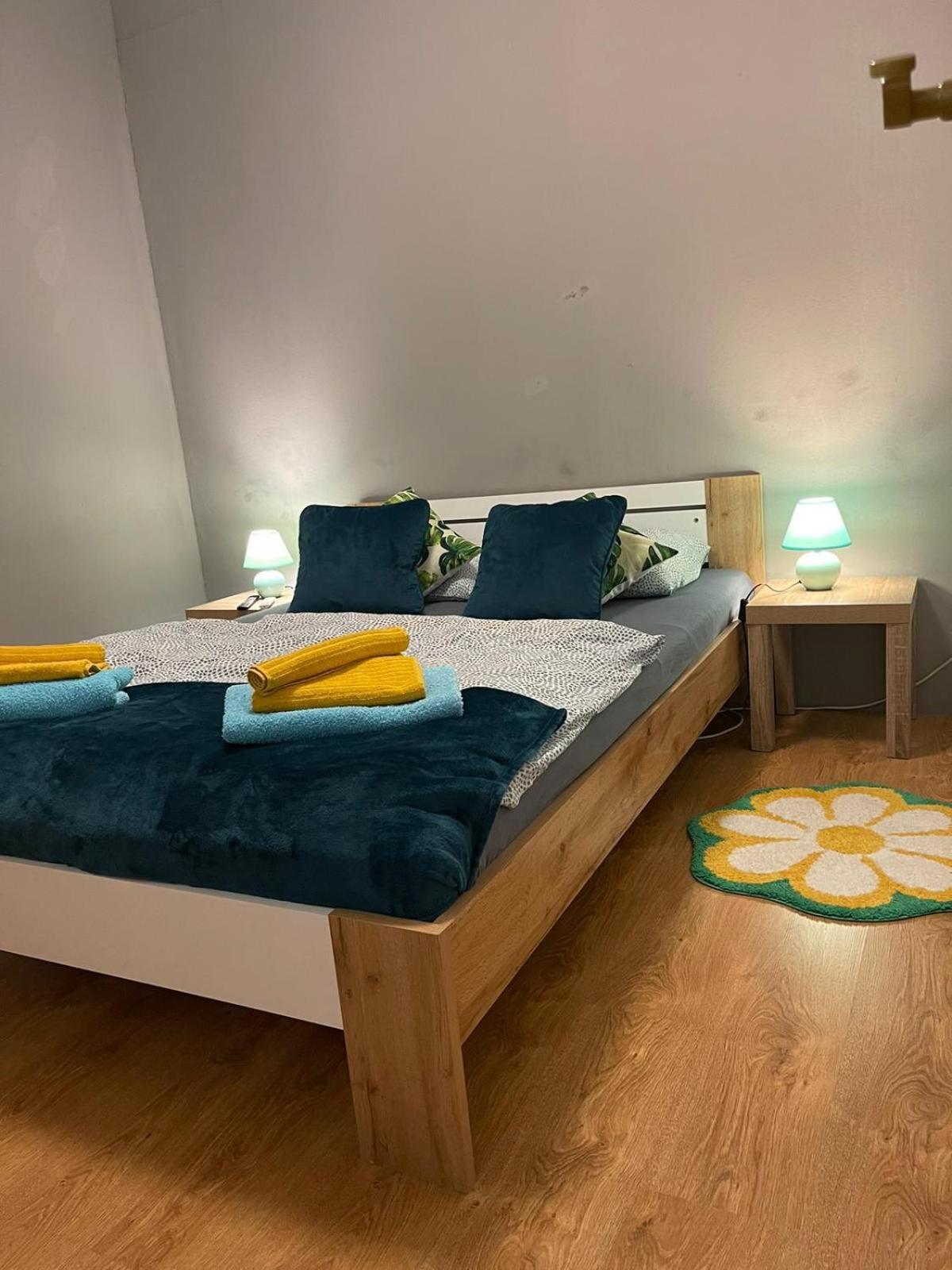 Velky Apartman Bratislava Exterior photo